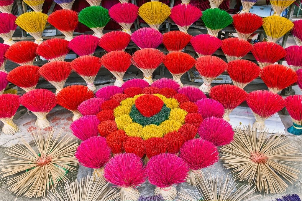 Capture Vietnam’s cultural charm with your e-visa